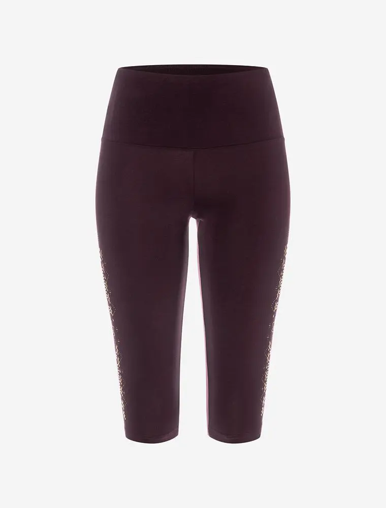 Black yoga capris discount
