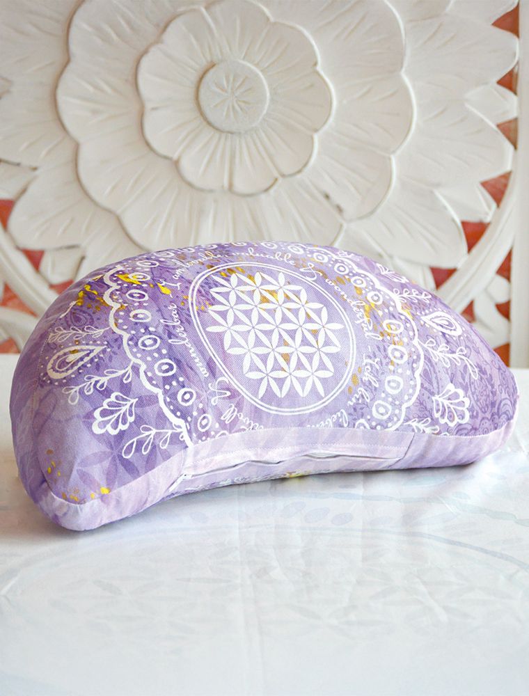 Meditation cushion halfmoon lilac